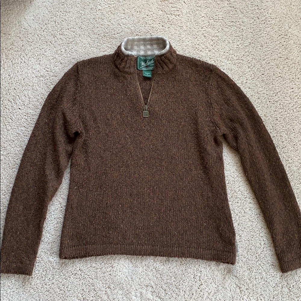 Super comfortable half zip by Woolrich!